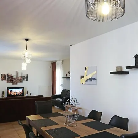 Appartamento Nenas House *